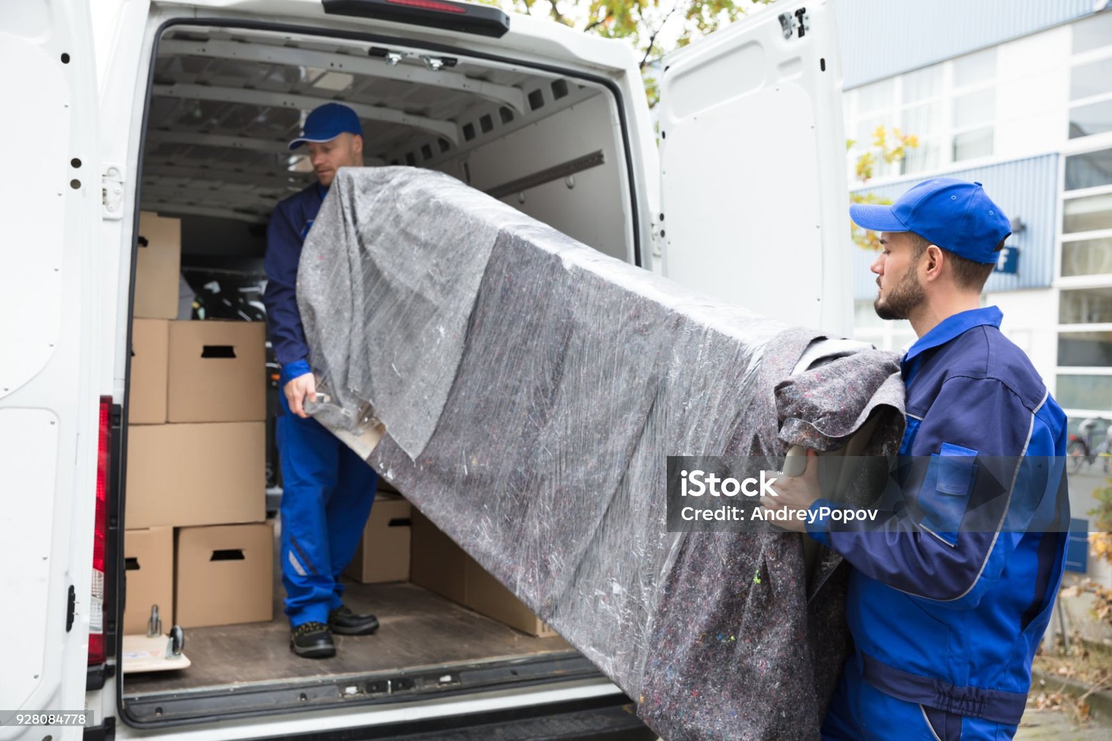 افضل شركة لنقل العفش بتبوك 0555388035